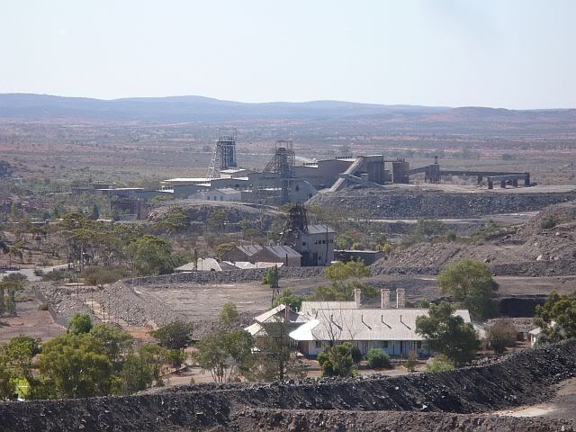 uranium-mining-small.jpg