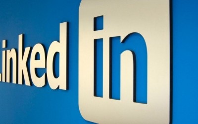 Put Your Best Face Forward: Guidelines for Your LinkedIn Photo